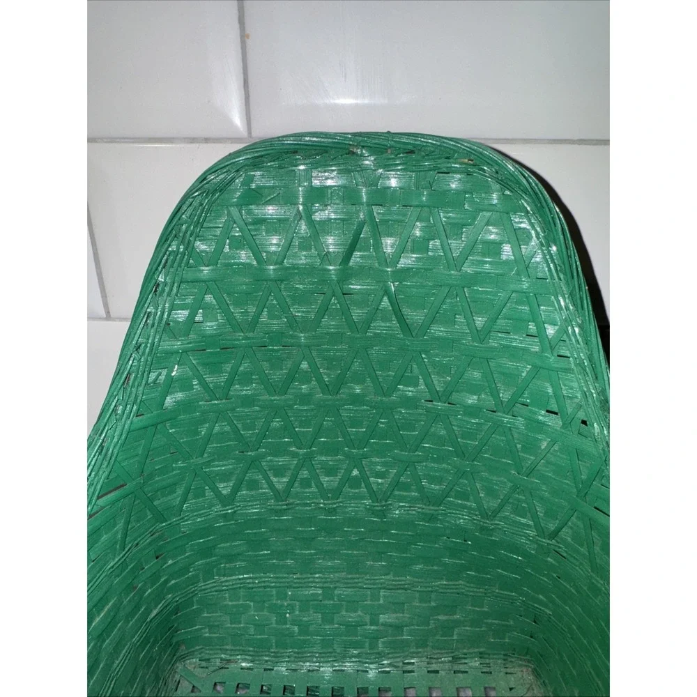 N/A vintage green